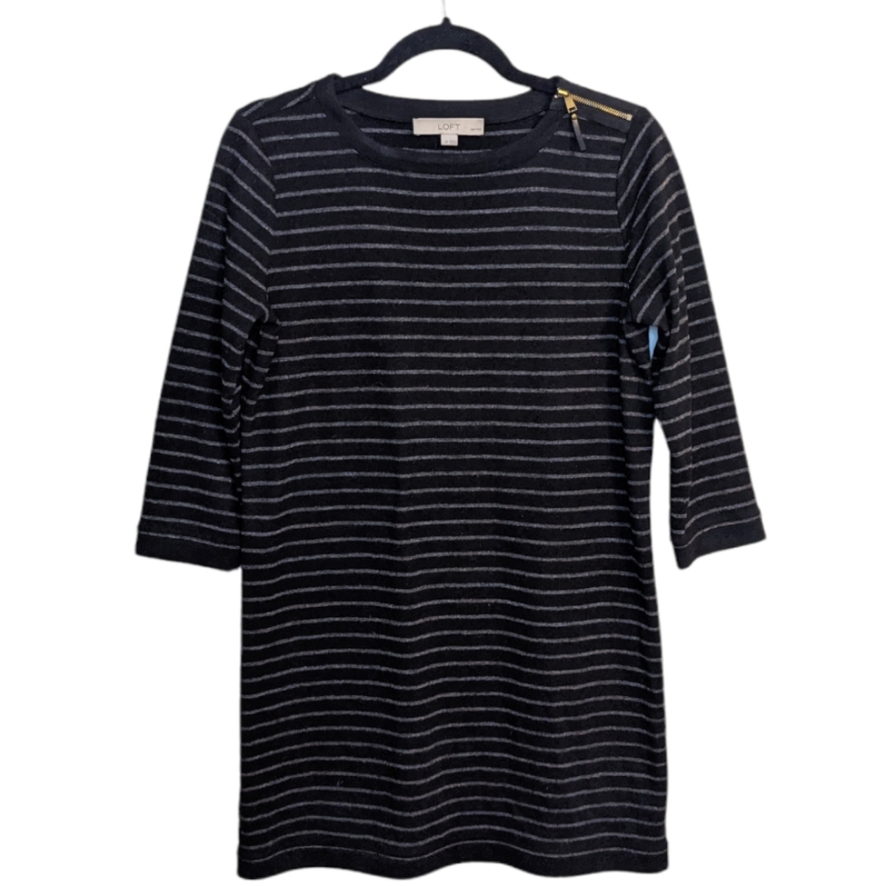 Ann Taylor LOFT Striped 3/4 Sleeve Dress w/ Shoulder Zipper āØš - Picture 2 of 7
